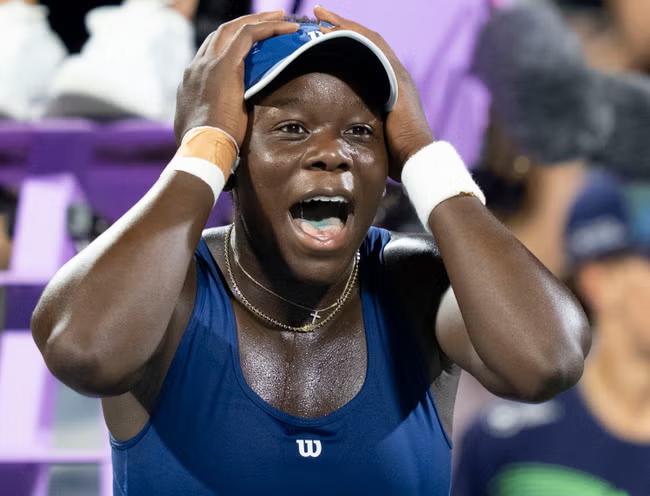 Allez Vicky, Canada's new teenage queen of the court