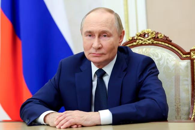 One chance to sink Putin's economy – and we blew it