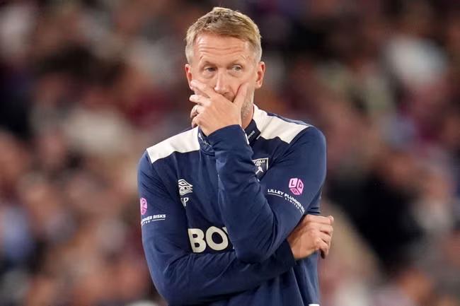 Blues exploit deep-seated issues to thrash Hammers