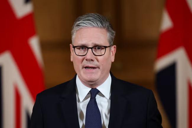 Starmer to replace third top aide in latest No 10 shuffle