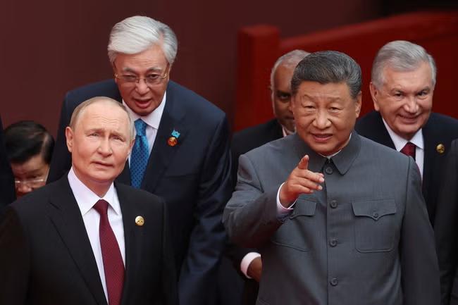 Pygmy Putin is the pariah who came in from the cold