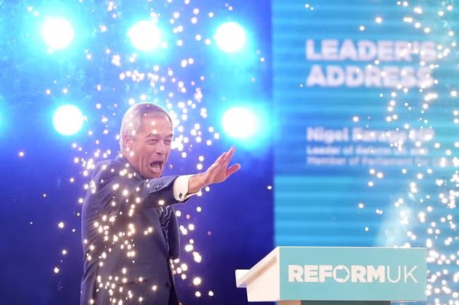 Rayner scandal screams of entitlement, says Farage