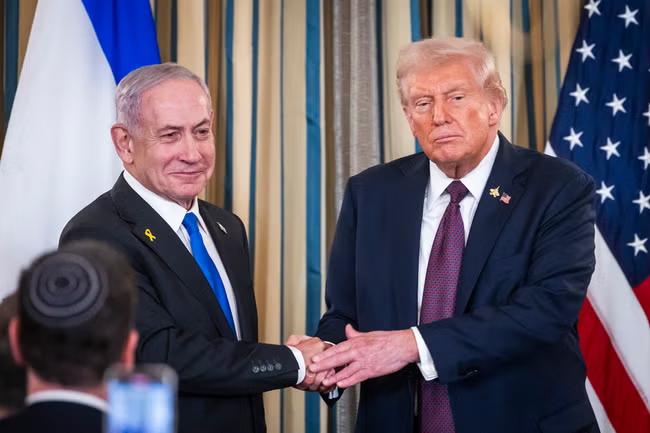 Trump launches 'incredible' peace plan that Hamas must accept or face consequences