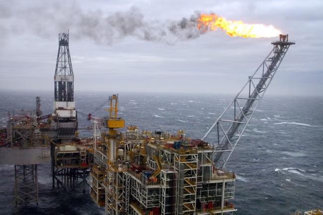 Tory net zero row threatens to overshadow conference