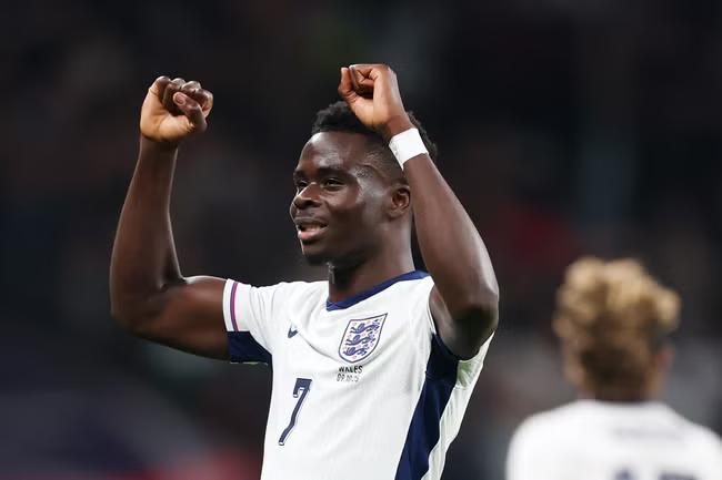 England dismantle Wales in rampant first-half display