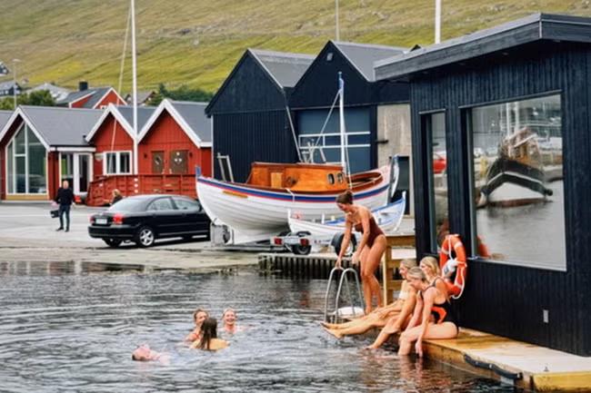 SO FAROE, SO GOOD