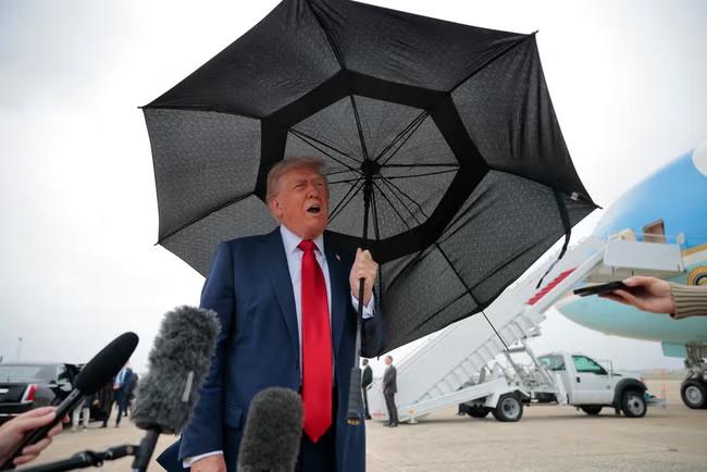 Trump begins whirlwind tour to secure Gaza deal