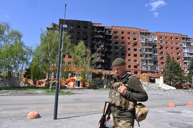 Russia terrorises Ukraine as Trump toys with Zelensky