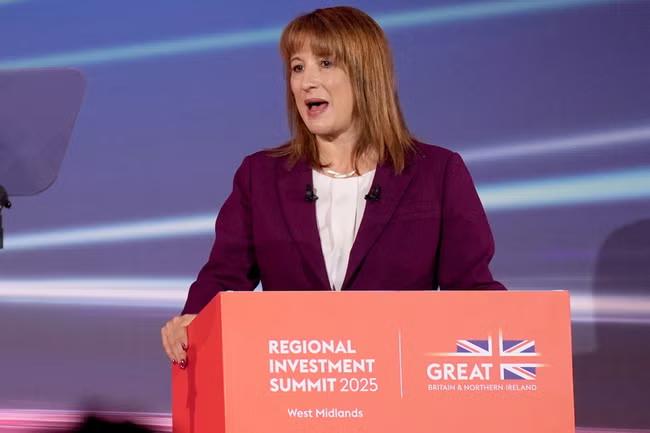 Reeves: Brexit needlessly harmed British companies