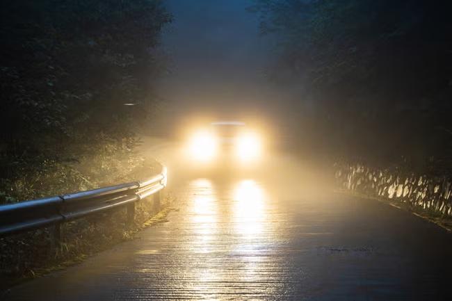 Dazzle complaints prompts review of vehicle headlights