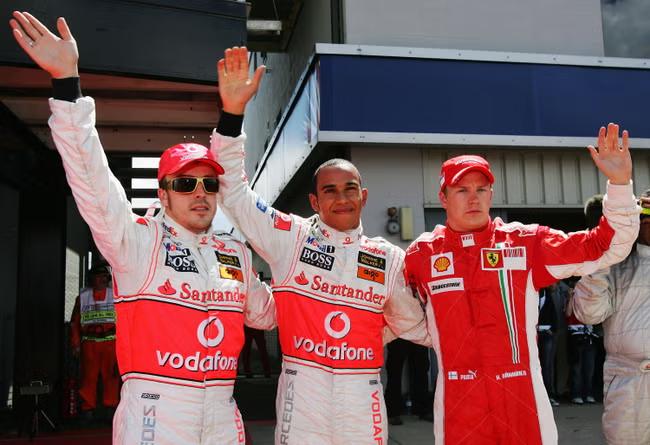 McLaren risk 2007-style collapse by not naming No 1