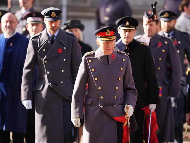 King leads Remembrance Sunday service at Cenotaph