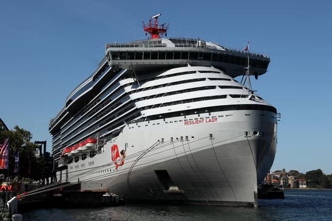 Why do US authorities say we are still on our cruise?