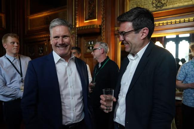 Labour Party members back Burnham to topple Starmer