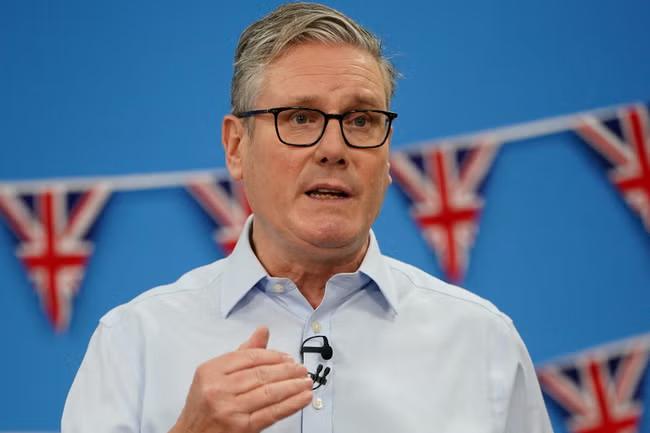 Starmer denies breaking Labour manifesto pledge