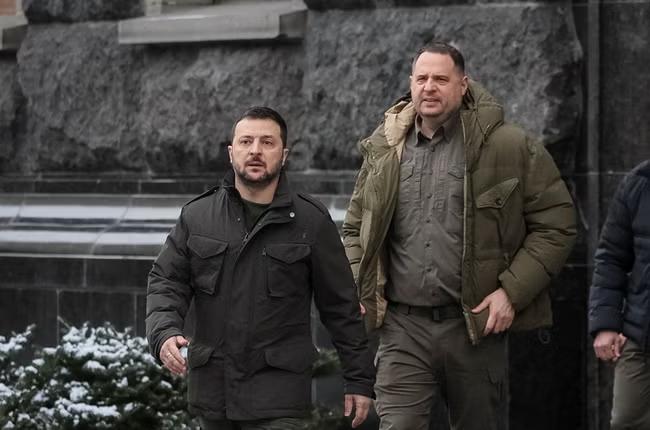 Disaster for Zelensky as aide quits over 'corruption'