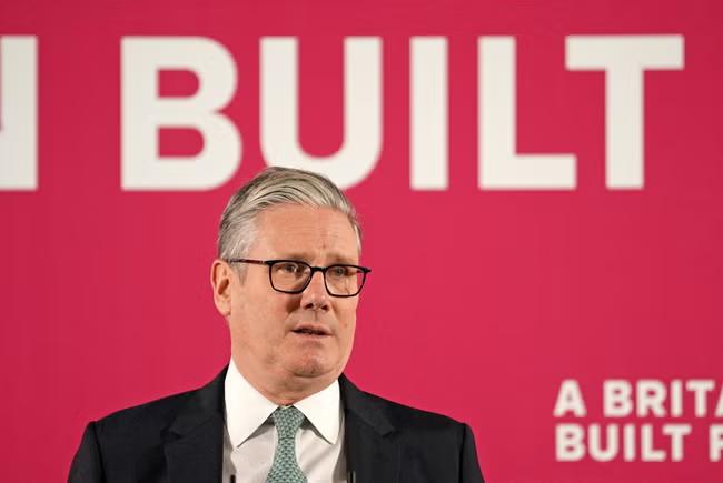 Starmer denies chancellor misled public before Budget