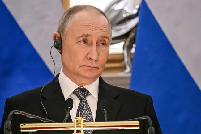 Cyber attacks are new front in Putin's war, says Cooper