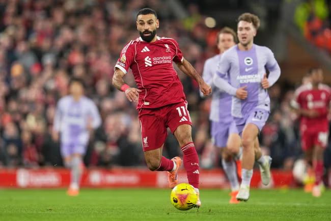 Kop sings for scurrying Salah as he helps Reds win