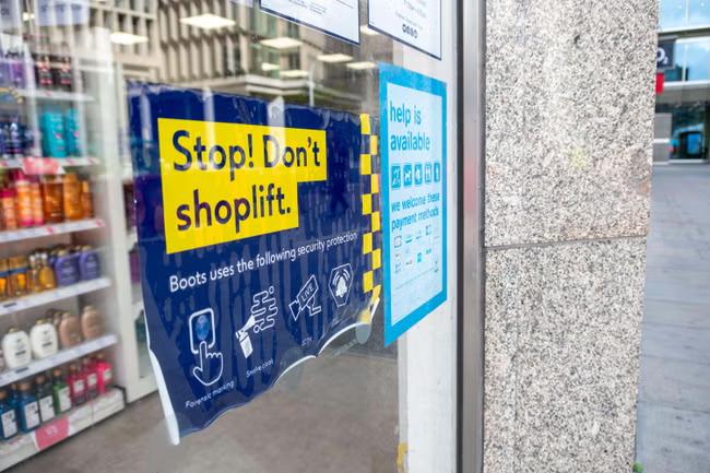 Fury after Met Police chief says shops need to ‘step up’