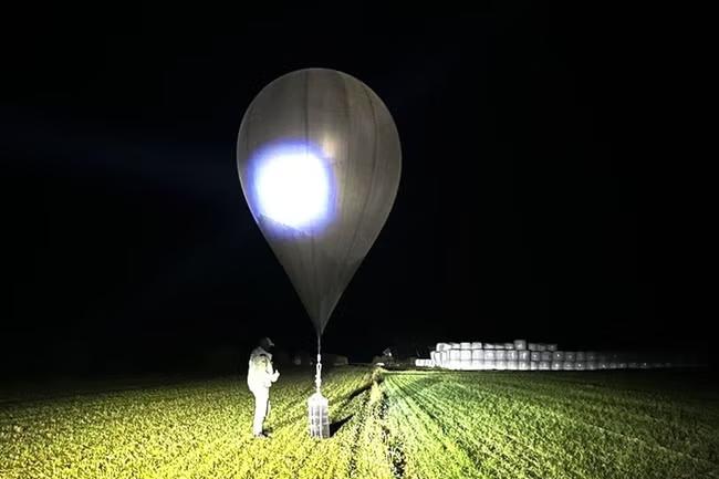 Belarus deploys cigarette balloons to rankle Lithuania
