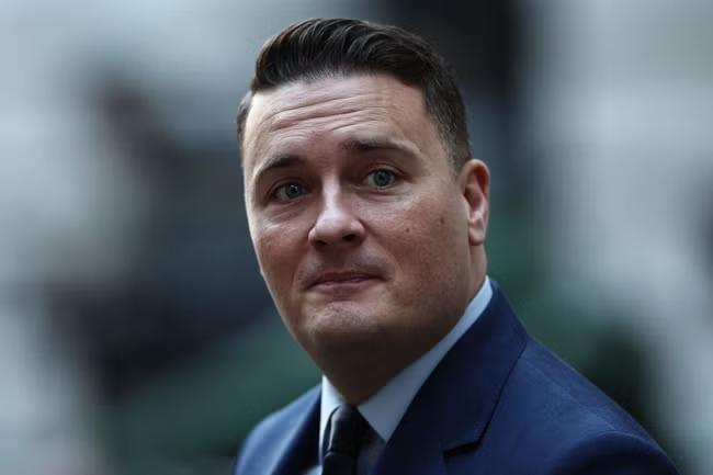 Streeting dismisses 'fantasy pay rise demands by doctors