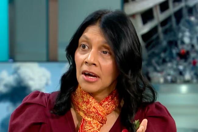 Split apparent at Oxfam as chief executive forced out