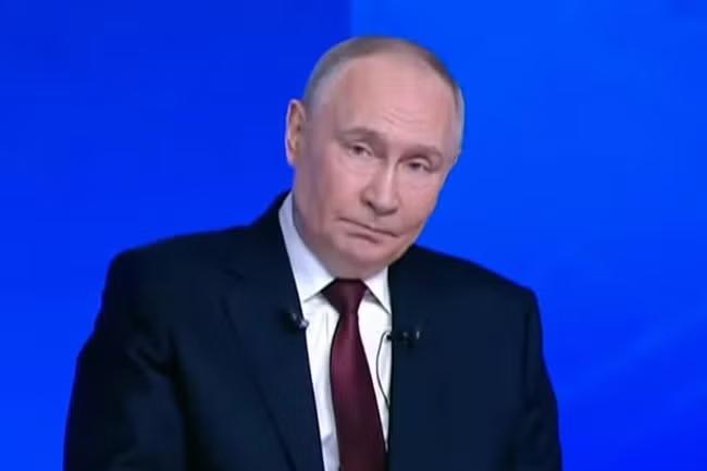 Putin sweats as Russians air grievances at media event