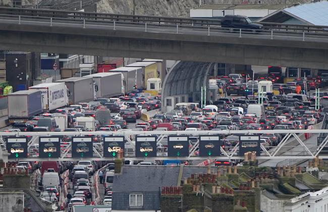 IT issues clog Dover as the Christmas getaway peaks