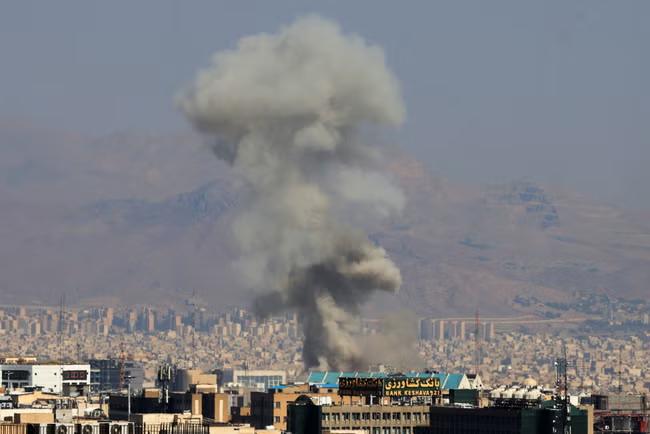 Netanyahu ‘will ask US for help with fresh Iran strikes’