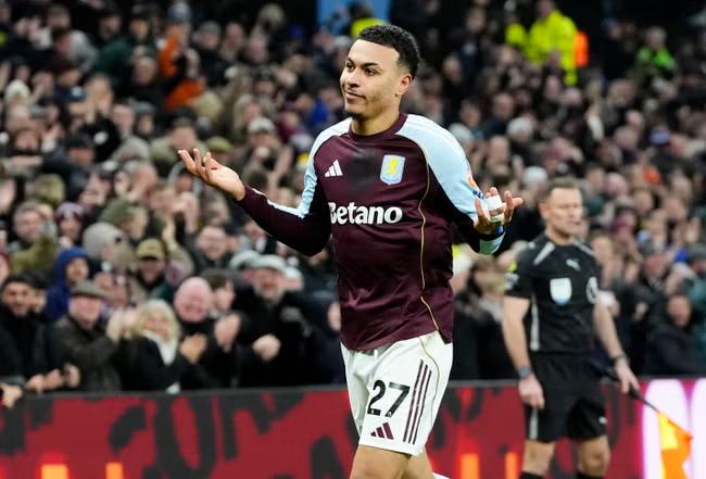 Rogers scores brace to fuel Villa's quirky title dreams
