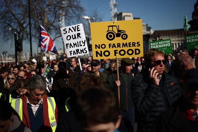 Farmers rejoice as Starmer caves in on inheritance tax