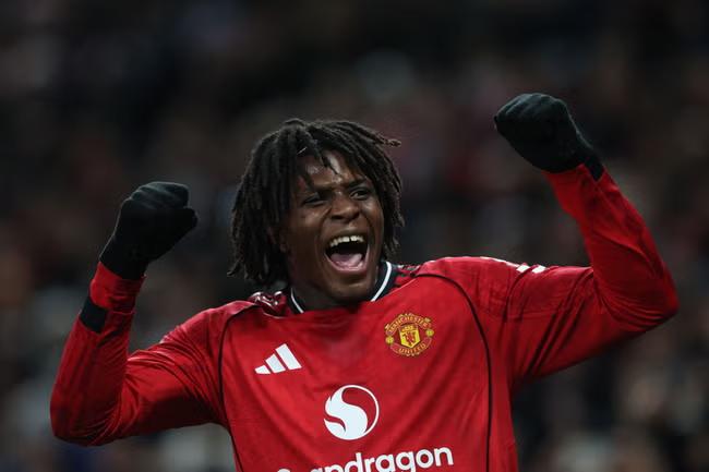 Amorim's leftfield choice on right is United's hero
