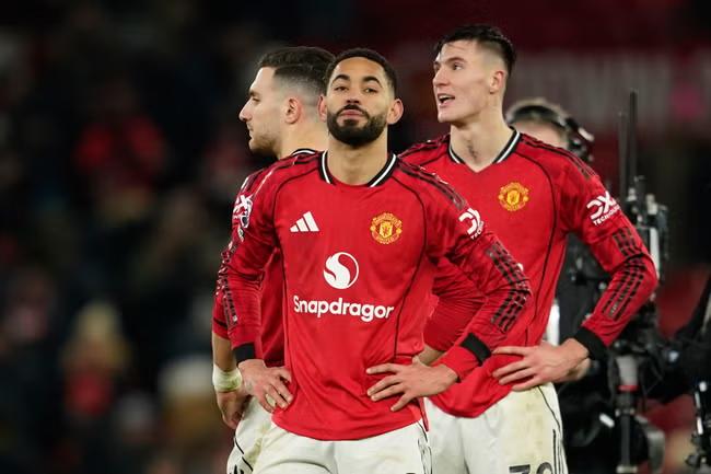 Amorim's stumbling United could rue missed chances