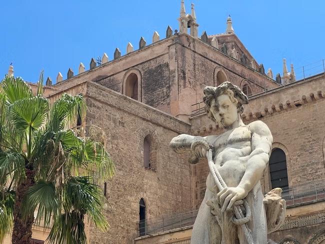 Is May the right time to celebrate a 60th in Sicily?