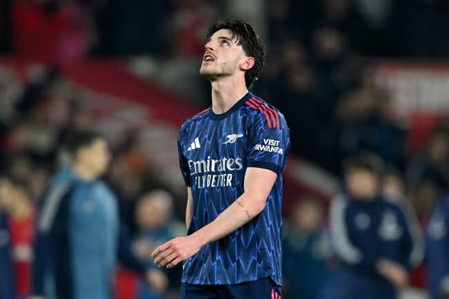 Gunners inch towards title as plucky Forest force draw