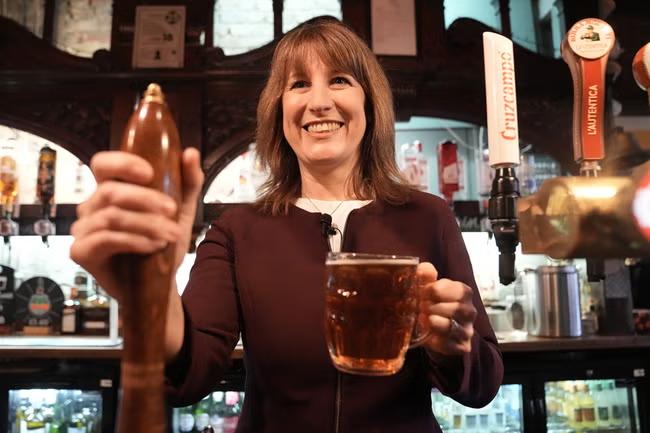 Rates U-turn for pubs is not enough, chancellor told