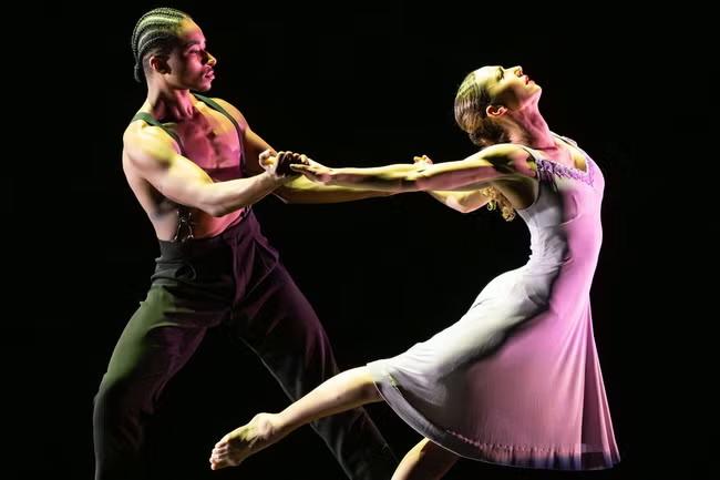 Ensemble flex their muscles on string of modern classics