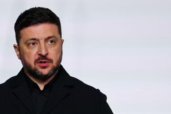 Ukraine and Russia given June deadline for peace deal
