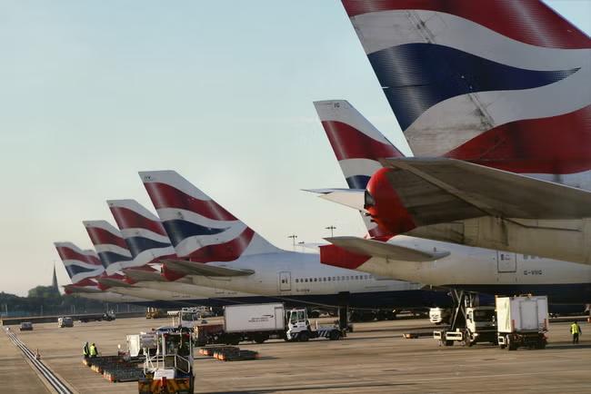 Easter travel chaos as BA cancels Middle East flights