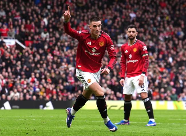 Super-sub Sesko strikes again as United down Villa