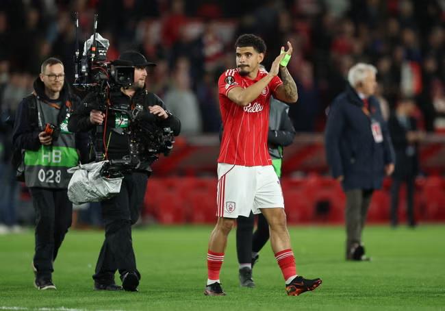 Sports news in brief