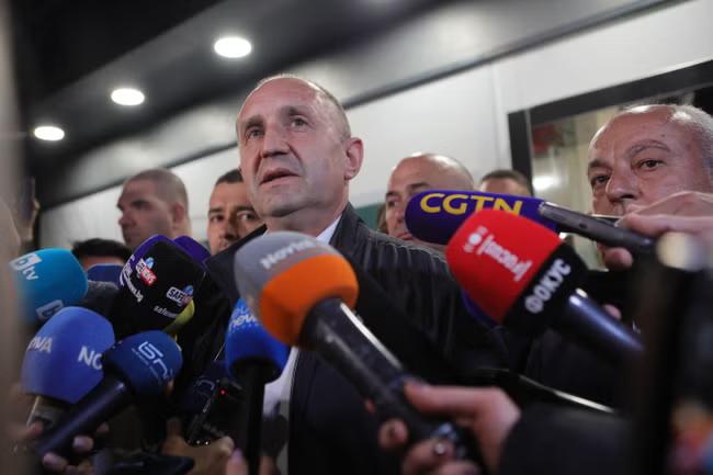 Kremlin-friendly candidate wins landslide in Bulgaria
