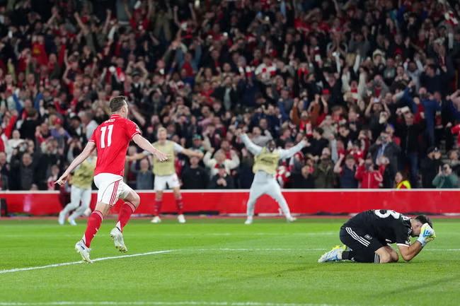 Penalty gives Forest edge over Villa in Europa League