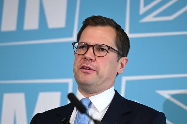 Jenrick: Employers should pay levy to hire foreigners