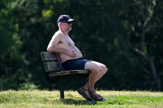 I’ve never felt more sorry for men than during a heatwave