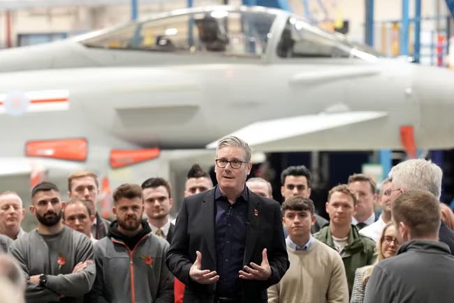 Starmer finds extra £1bn for defence spending plan