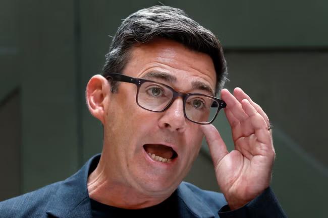 Gallagher swagger is half a world away from Starmer