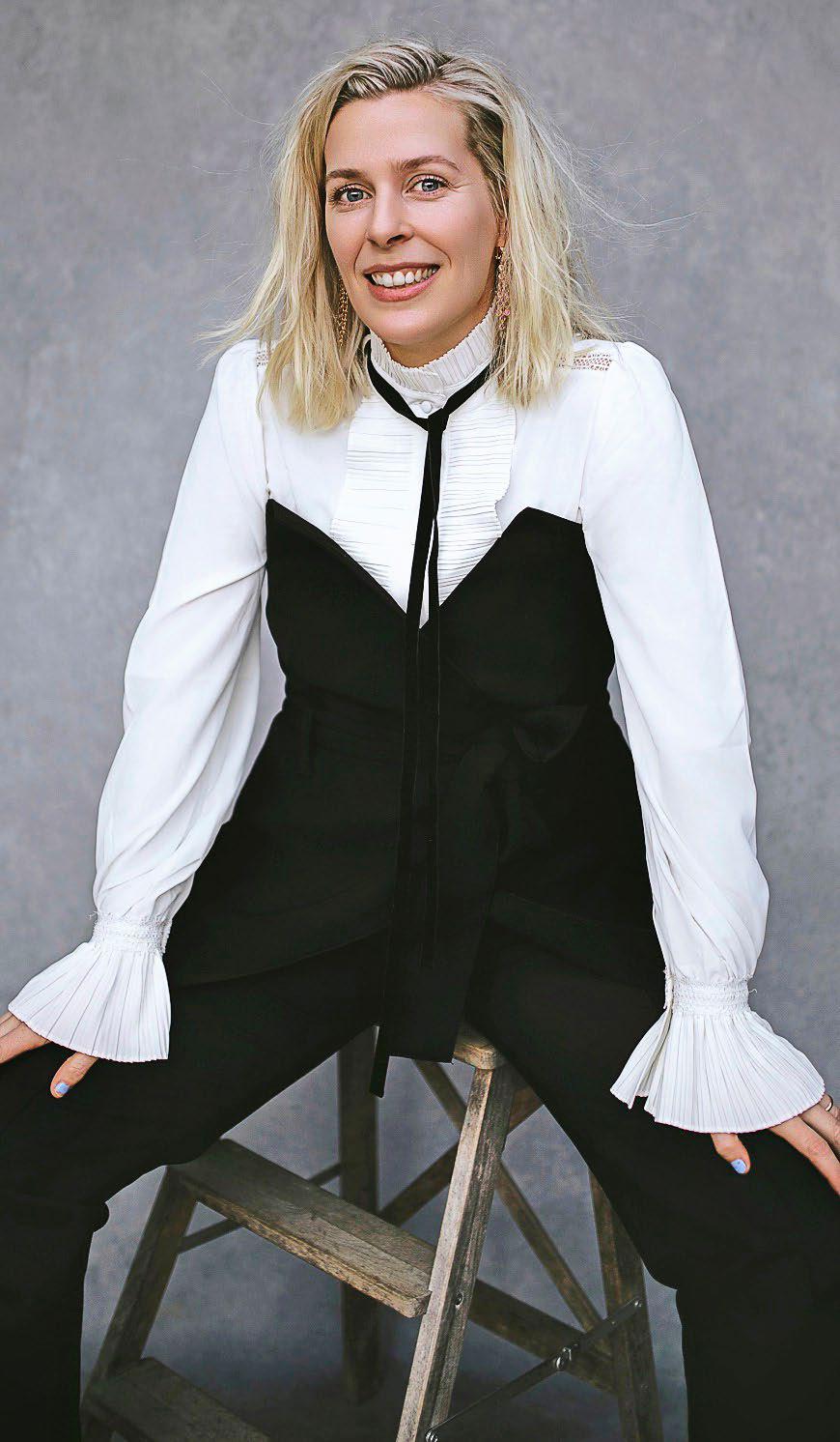 Comedian Sara Pascoe loves breakfast at the Café Royal and dreams of a cocktail at the Waterstones bar