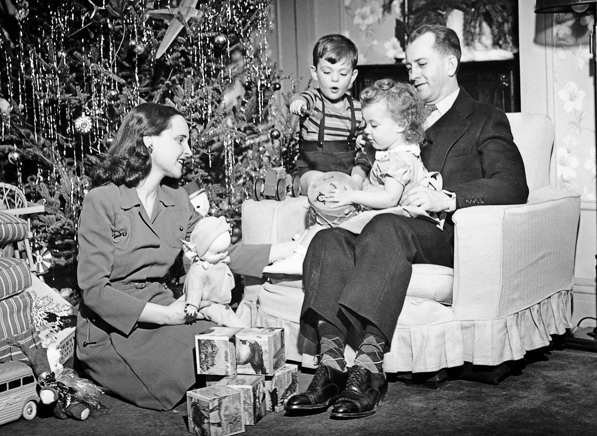 Tis the season of gifts from hell — and the fine art of receiving them with grace